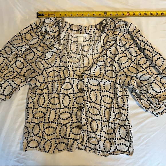 H&M Blouse | XS | Like New - Picture 7 of 8